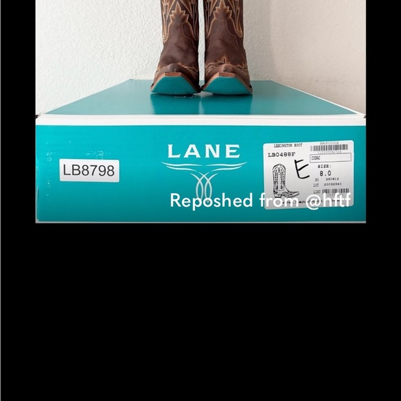 Brown Western Heeled Boots - Picture 15 of 16